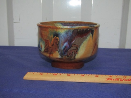 Beautiful Hand Spun Pottery Bowl Signed " Stramm "