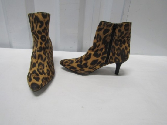 New Pair Of Ladies Rampage Faux Jaguar Skin Boots