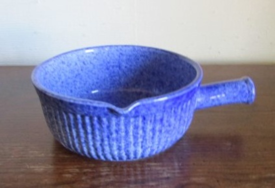 Coche Stoneware Sponge Ware Casserole W/ Handle And Spout