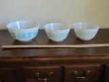 3 Amish Butterprint Mixing Bowls
