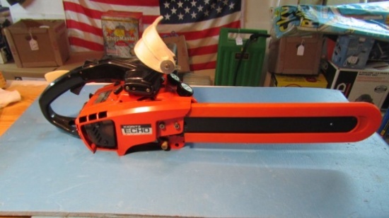 Nice Kioritz Echo 351 V L Chain Saw W/ 16" Blade ( Local Pick Up Only )