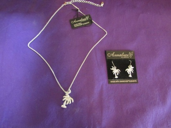 Never Used Annaleece By Devries Matching Earring And Necklace W/ Swarovski Elements