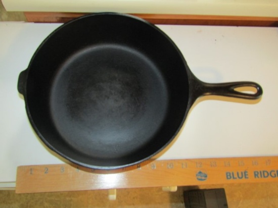 Vtg Wagner Ware Sidney #8 Deep Skillet Chicken Fryer 1088 J