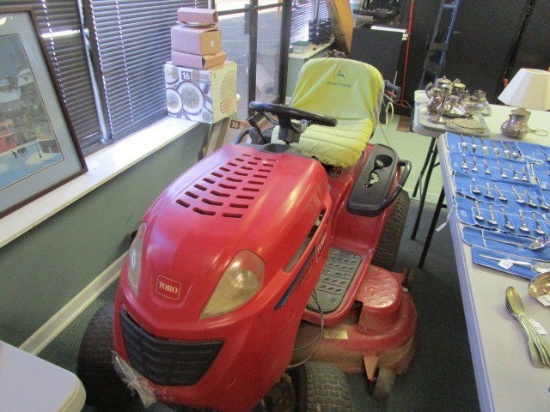 Toro LX500 Twin Cylinder Riding Lawn Mower