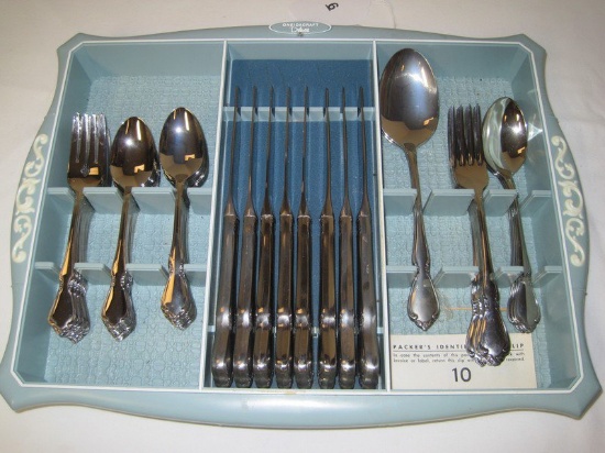 56 Pieces - Oneida Craft Deluxe Stainless Flatware & 2 Serving Spoons in Tray