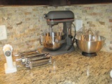 Kitchen Aid Professional 6 Series Lift Stand Mixer w/Attachments