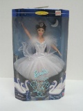 Mattel Barbie As Queen in Swan Lake Classic Ballet Series © 1997