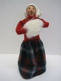 Byers Choice Ltd. The Carolers Woman w/ White Muff & Plaid Dress © 1986