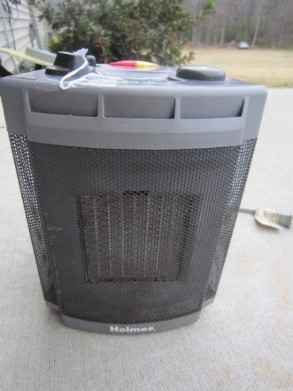 Holmes Accutempt Electric Heater