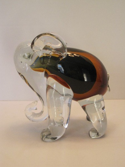 Hand Crafted Art Glass Elephant Figurine w/ Amber Body