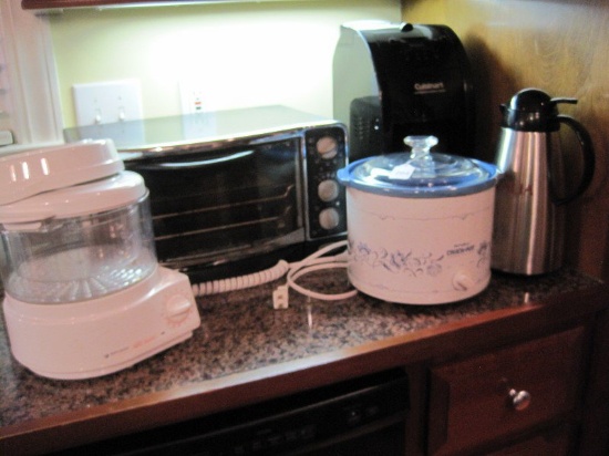 Lot - Kitchen Counter Top Appliances Handy Steamer, Rival Crock Pot