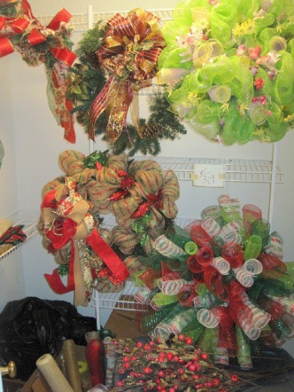 Lot - Christmas Wreaths, Bows, Ribbon, Mesh Ribbon, Silk Flowers, Santa/Angel Figures, Etc.