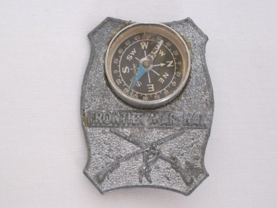 Vintage Walt Disney Frontier Marshall Badge Compass