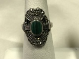 925 Silver Ring w/ Green Stone