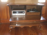 Unique Magnavox Walnut Finish Bachelor Chest Style Console Stereo Receiver