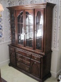 American Drew Furniture Cherry Lighted China Cabinet w/ Fretwork