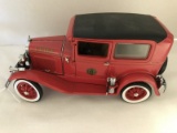 1931 Ford Model A 'Fire Chef' Die Cast Model © 2001 Motor City Classics