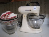 Early Kitchen Aid Stand Mixer Model 3-B w/ 2 Beaters, 3 Glass Bowls & Cover