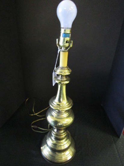 25 3/4" H Metal Lamp Mid-Century Modern Design