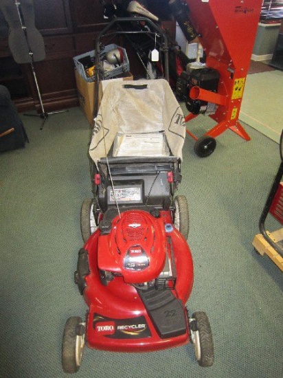 Briggs & Stratton Toro Recycler Lawn Mower