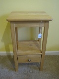 Oak Natural Finish Accent Table w/Base Shelf & Drawer