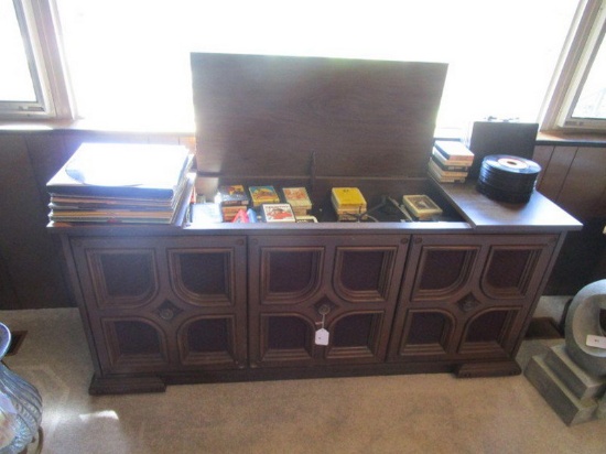 Vintage Philco Ford Solid State 8-Track/Record Player Console/Cabinet Dark Wood Veneer