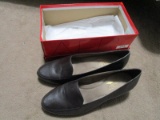 Aerosoles US Size 10 Dark Brown Shoes in Original Box