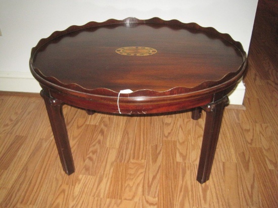 Mahogany Oval Coffee Table w/ Marquetry Traditional Fan/Floral Design & Scalloped Gallery