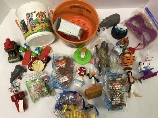 Lot - Child's Happy Meal Toys, McDonalds/Wendy's, Etc.