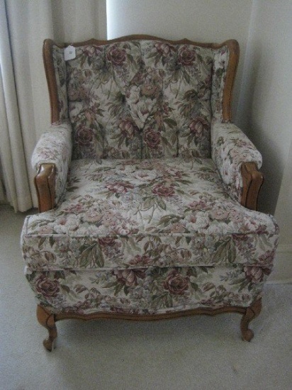 French Provincial Style Floral Upholstered Tufted Back Arm Chair w/ Wood Trim