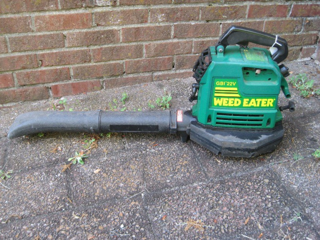 Weed Eater CBI22V Gas Blower Estate & Personal Property Personal
