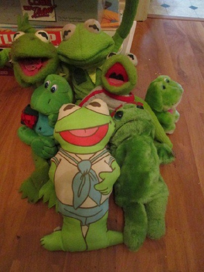 Frog Lot - Plush Toys, 4 Kermits, 1 Hand Puppet, Etc.