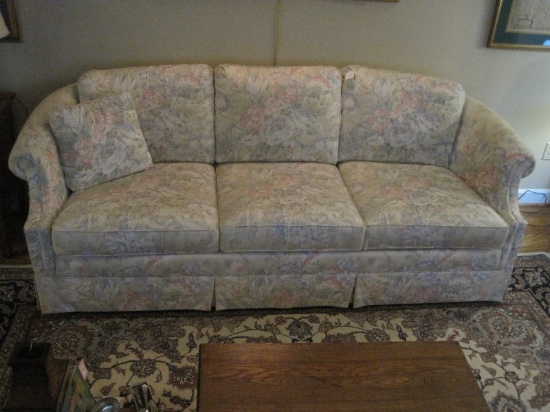 Highland House of Hickory Inc. Formal Sofa w/ Curved Rolled Arms