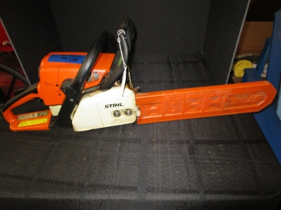 Stihl MS210 Chainsaw 16" Gas Powered w/ Blade Cover