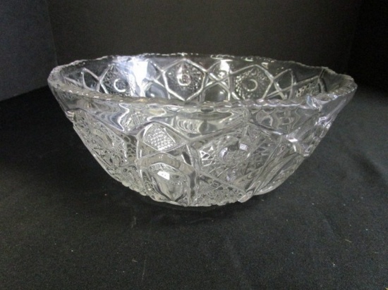 Cut Glass Pattern Bowl Scalloped Rim Hobstar Pattern Base