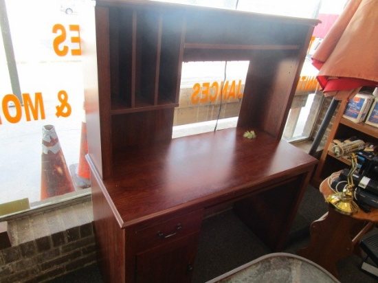 Wooden Veneer Computer Desk 1 Drawer, 1 Hutch Door w/ Inlay Shelf, Adjustable Shelves