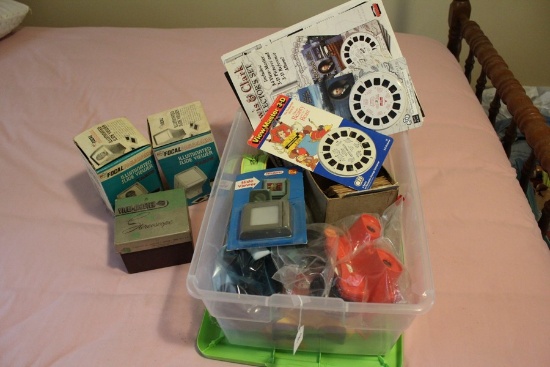 Lot - Vintage Viewfinders Disney, 2 Sawyers Discovery Channel w/ Slides