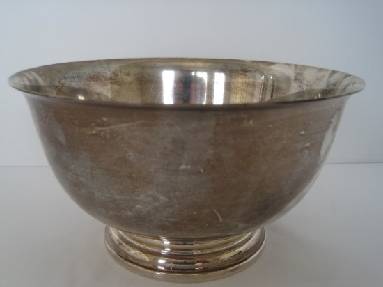 International Sterling Paul Revere Reproduction Bowl D260(572+/- grams each)