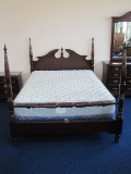 Bassett Furniture Full/Queen Cherry Finish Traditional Design 4 Poster Head/Footboard