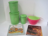 Kitchenware 3 Piece Vintage Green Tupperware Canister Set