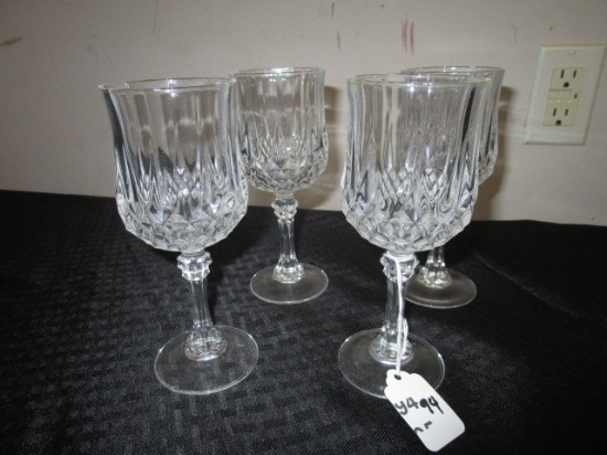 4 Hobnail/Cut Glass Wine Glasses