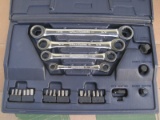 Gear Wrenches, Socket Adapters & Bits w/ Case