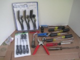 Lot - Tools 6 Piece Screwdriver Set, 6 Piece Detail Brush Set, Screwdrivers, Punch Tool, Etc.