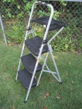 Step Right Folding Step Stool Ladder 2' 6