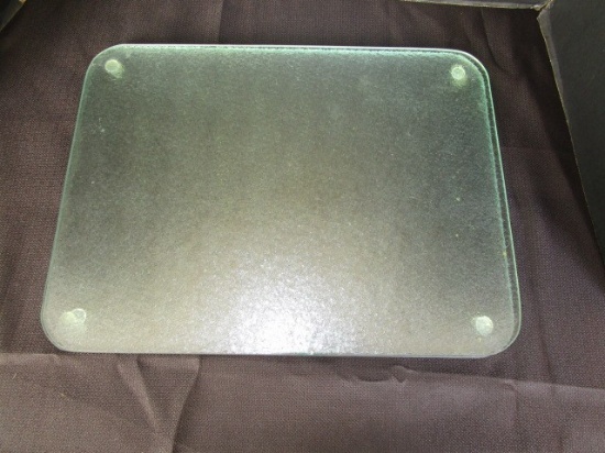 4 Glass Rough Design Plate Trays