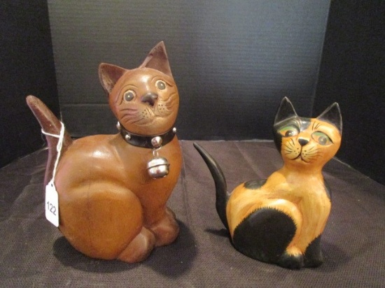 Wooden Cats Décor Pieces 1 w/ Bell Collar