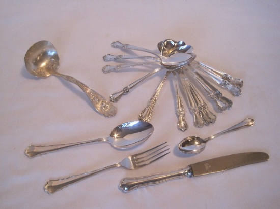 Lot - Misc. Silverplated Flatware Martin 90, Old Company Plate, Oneida LTD, Etc.