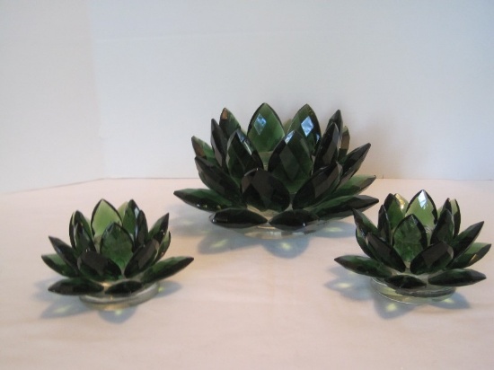 Stunning Sorelle Crystal Emerald Lotus Flower Pillar Candle Holder