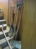 Lot - Yard Tools, Shovels, Rake & Pole Limb Saw