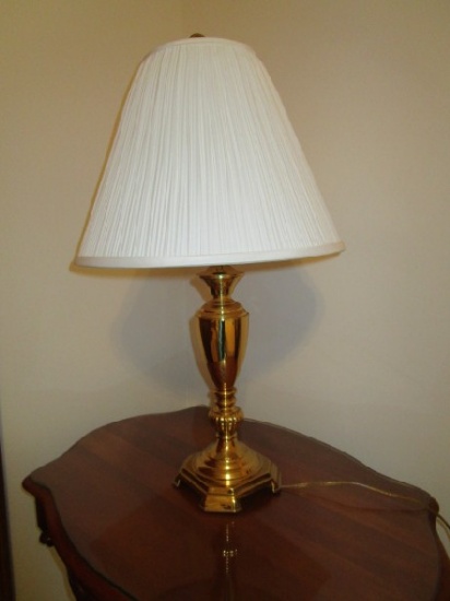 Urn Design, Scalloped Base Table Lamp w/ White Shade Hoop Top